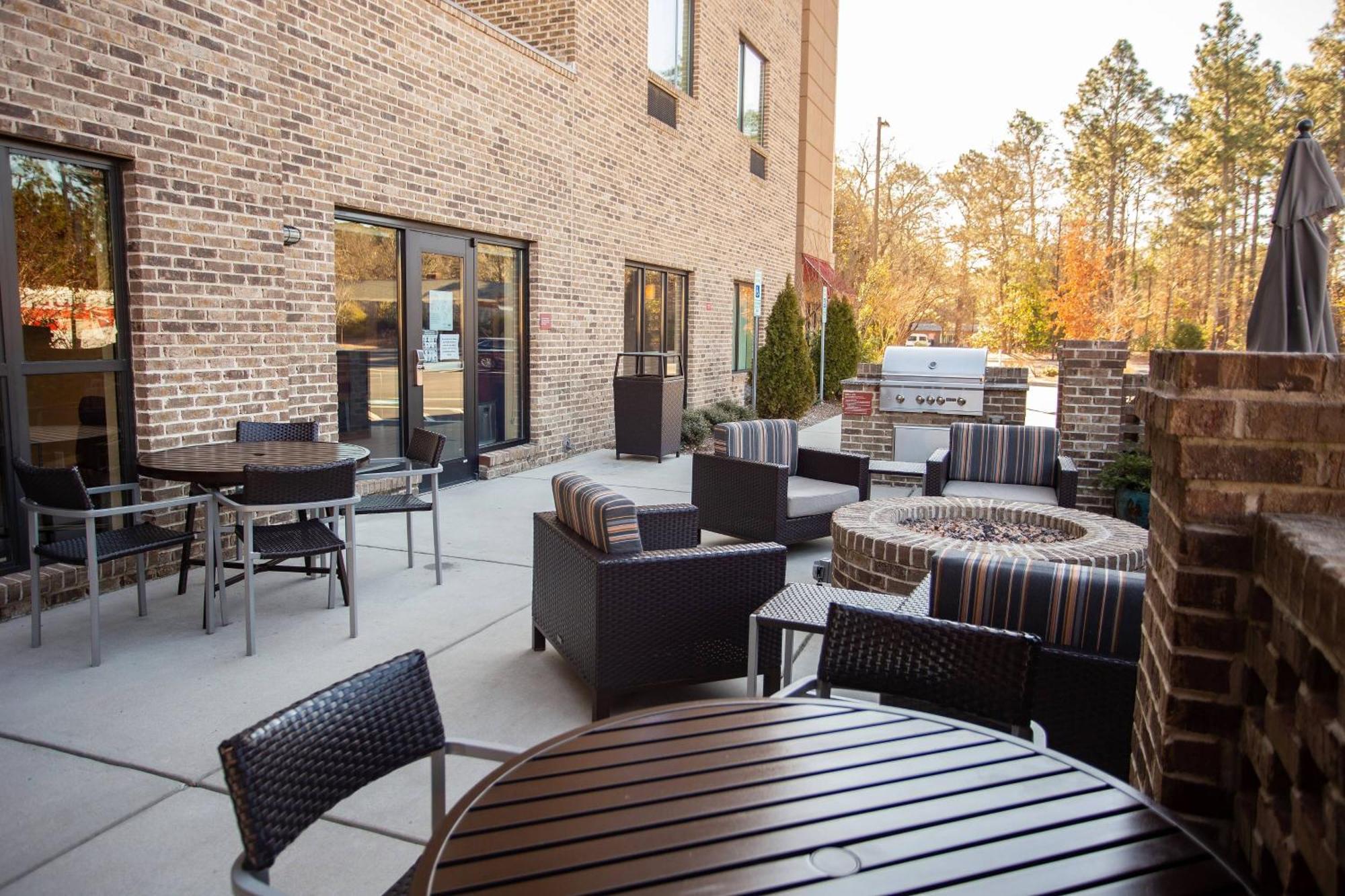 Towneplace Suites By Marriott Southern Pines Aberdeen Esterno foto